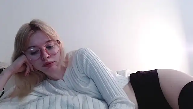 Snapshot of Sataobby chatting on 01-13-25, 08:04 Sataobby online show from 01-13-25, 08:04