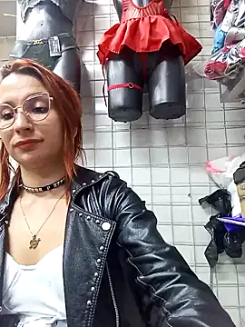 Paula382023 online show from 01-28-25, 11:17