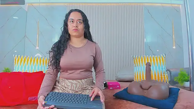 sabrina shark  online show from 03-31-26, 12:23