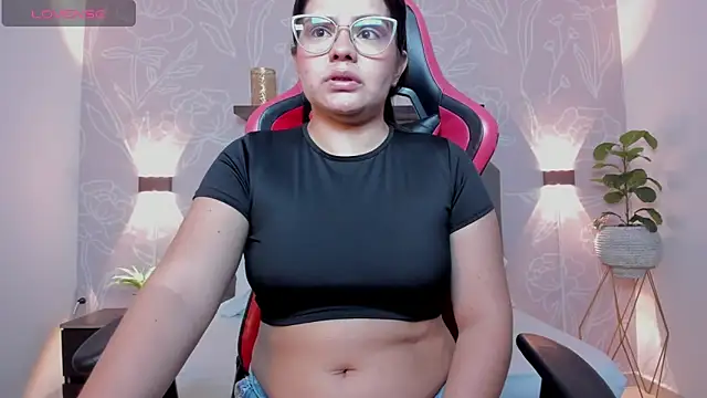 ayla13  online show from 02-26-26, 07:02