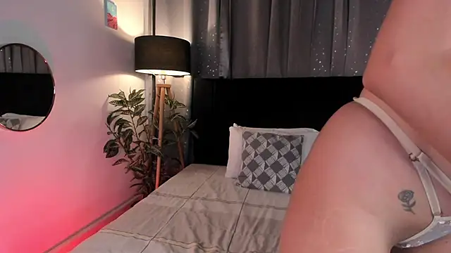 Lauren-Rosse online show from 02-01-25, 08:37