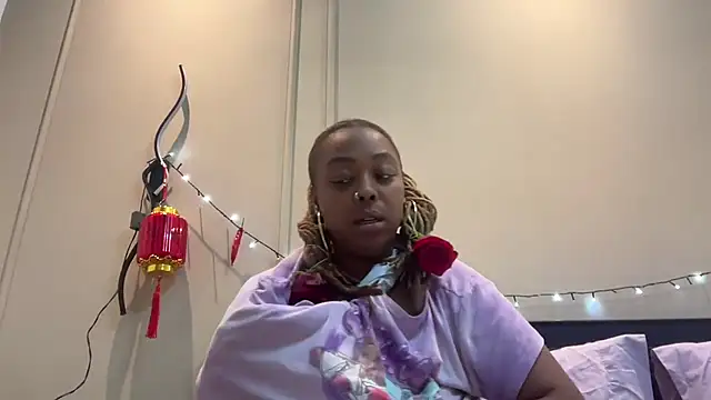 ChocolateCakeQueen online show from 02-10-25, 09:04