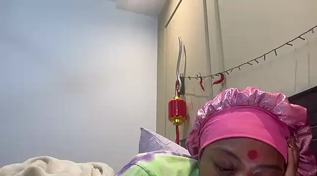 ChocolateCakeQueen online show from 03-01-25, 01:32