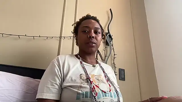 ChocolateCakeQueen online show from 03-11-25, 04:29