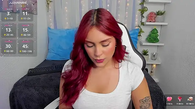 Snapshot of HazzelGray chatting on 01-23-25, 03:01 HazzelGray online show from 01-23-25, 03:01