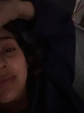 Snapshot of HazzelGray chatting on 03-04-25, 06:50 HazzelGray online show from 03-04-25, 06:50