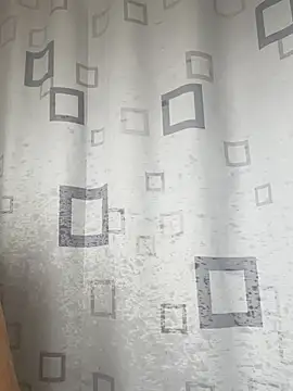 Snapshot of hannahb-e chatting on 01-25-25, 03:30 hannahb-e online show from 01-25-25, 03:30