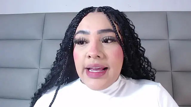 emily brontee  online show from 01-06-25, 01:19