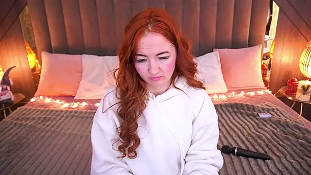 Marina Mur  online show from 02-13-25, 05:37