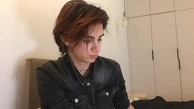 k0sta  online show from 12-28-24, 08:48