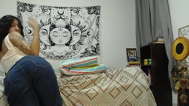 AlinaWoolf  online show from 03-11-25, 05:05