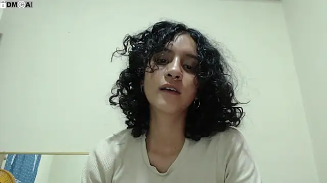 AlinaWoolf  online show from 03-26-26, 06:08