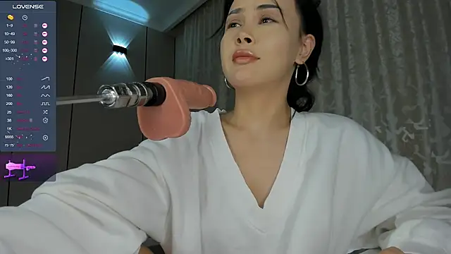 Snapshot of Liu_Yifei_ chatting on 09-19-25, 03:13 Liu Yifei online show from 09-19-25, 03:13