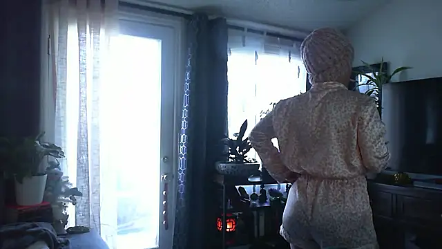 CeceilaMoon online show from 01-12-26, 04:01