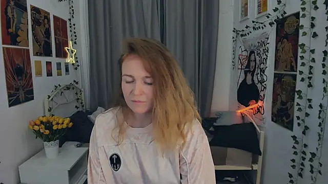 Asha Glooom online show from 10-10-25, 09:36