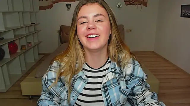 Snapshot of IsabellaBler chatting on 12-05-24, 10:44 IsabellaBler online show from 12-05-24, 10:44