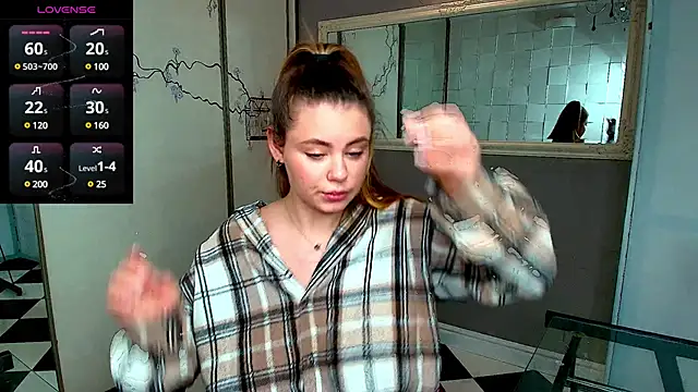 Snapshot of IsabellaBler chatting on 12-29-24, 09:39 IsabellaBler online show from 12-29-24, 09:39