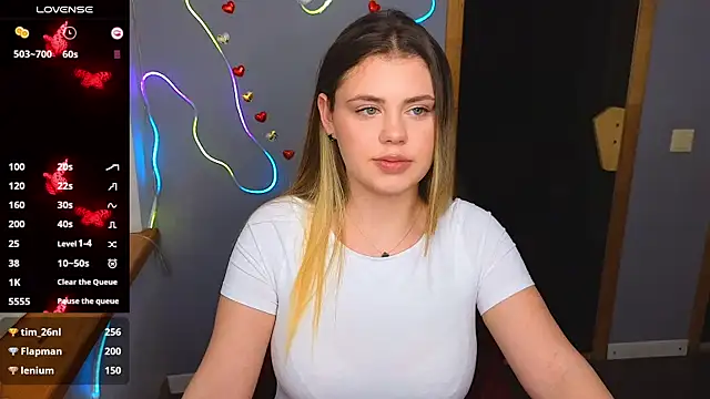 Snapshot of IsabellaBler chatting on 02-09-25, 04:29 IsabellaBler online show from 02-09-25, 04:29