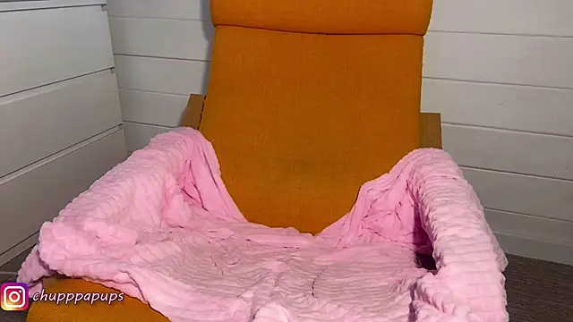 Snapshot of -Sweet-Kitty- chatting on 03-10-25, 08:15 -Sweet-Kitty- online show from 03-10-25, 08:15