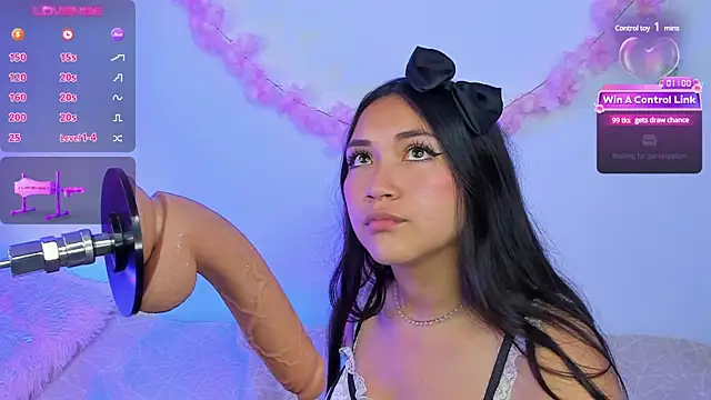 pauline golden1 online show from 03-01-25, 04:15