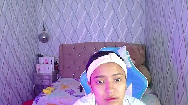 NicolleTaylor online show from 02-16-25, 02:42