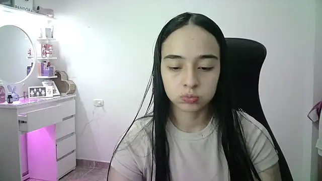 Snapshot of aineangeel chatting on 04-24-26, 12:57 aineangeel online show from 04-24-26, 12:57