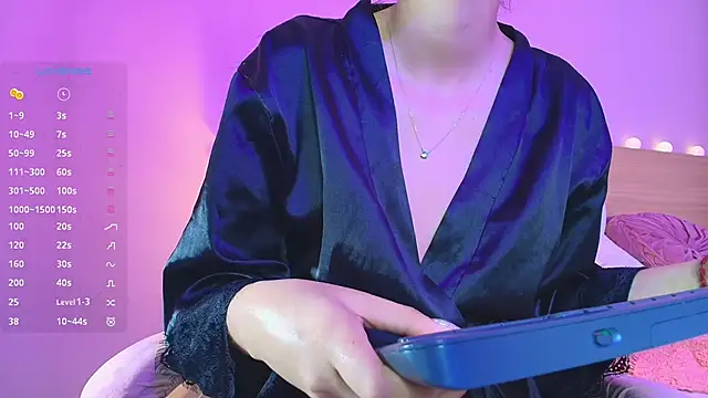 Keidancee online show from 11-21-25, 03:22