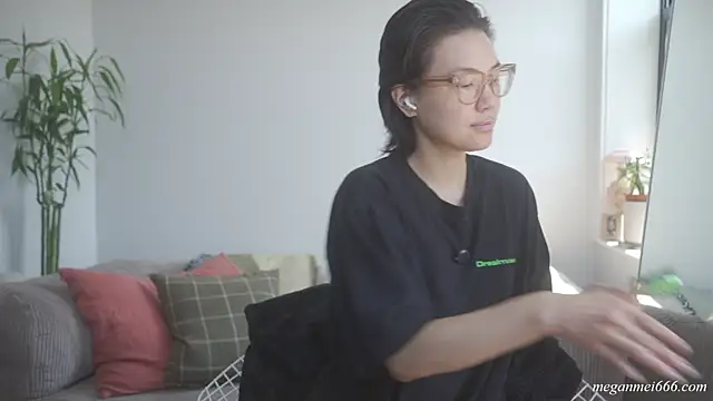 meganmei666 online show from 07-26-26, 04:25