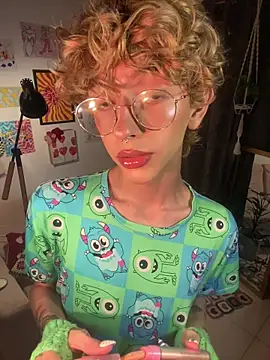 lyamthommpson online show from 02-08-26, 02:48