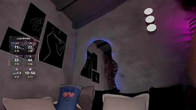 Snapshot of Danii-420 chatting on 11-21-25, 04:11 Danii-420 online show from 11-21-25, 04:11