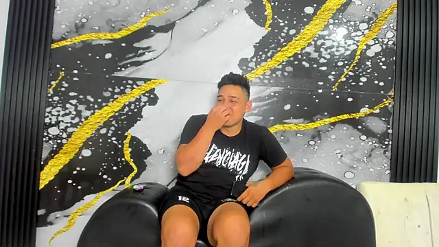 sweethot    online show from 09-26-25, 01:37