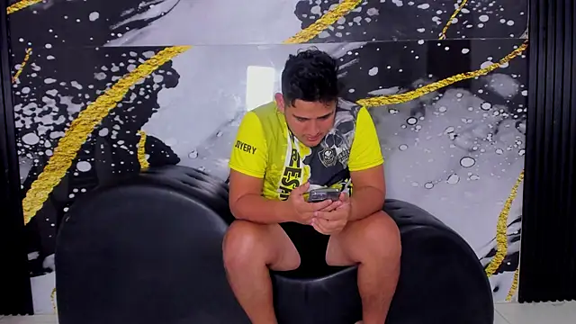 sweethot    online show from 10-04-25, 03:10