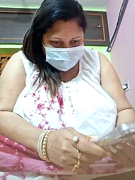 Snapshot of kunjan789 chatting on 03-07-25, 01:31 kunjan789 online show from 03-07-25, 01:31