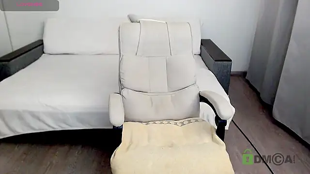 Kira Winner online show from 12-16-24, 04:16