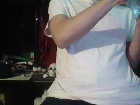 mrdemoncrowly online show from 12-17-24, 04:34