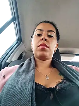 Emily Wane online show from 11-17-25, 04:35