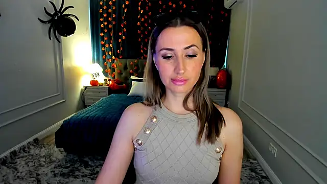 Snapshot of PassionGlow chatting on 10-30-25, 04:03 PassionGlow online show from 10-30-25, 04:03