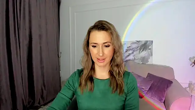 Snapshot of PassionGlow chatting on 11-19-25, 04:01 PassionGlow online show from 11-19-25, 04:01