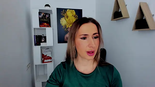 Snapshot of PassionGlow chatting on 11-26-25, 07:48 PassionGlow online show from 11-26-25, 07:48