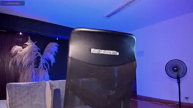 Snapshot of victoria_mooree chatting on 01-30-25, 06:10 victoria mooree online show from 01-30-25, 06:10