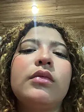 CharlotteMillers online show from 02-01-25, 01:02