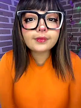 CharlotteMillers online show from 09-09-25, 01:32