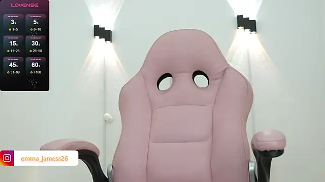 Emma jamess online show from 04-14-26, 03:45