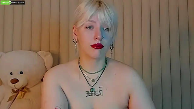 Snapshot of RachelCart chatting on 03-22-25, 03:09 RachelCart online show from 03-22-25, 03:09