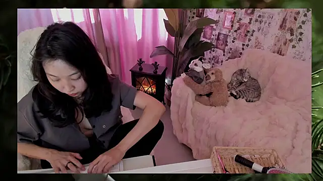 Snapshot of Minami_686 chatting on 12-03-24, 08:49 Minami 686 online show from 12-03-24, 08:49