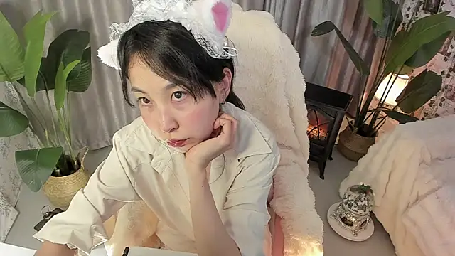 Snapshot of Minami_686 chatting on 02-12-25, 07:56 Minami 686 online show from 02-12-25, 07:56