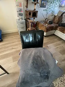 fatfabulous1981 online show from 01-14-25, 10:02