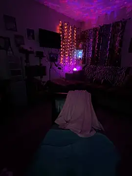 fatfabulous1981 online show from 01-23-25, 11:48