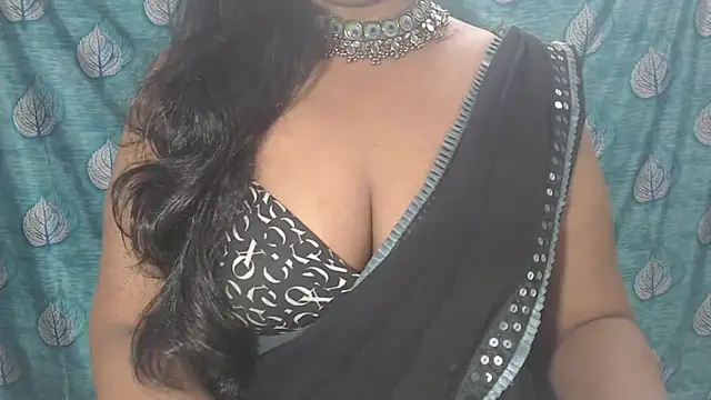 Sophia your online show from 11-26-25, 04:24