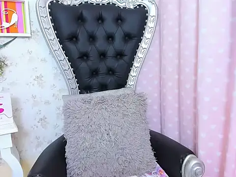 milf bigass  online show from 10-20-25, 11:54